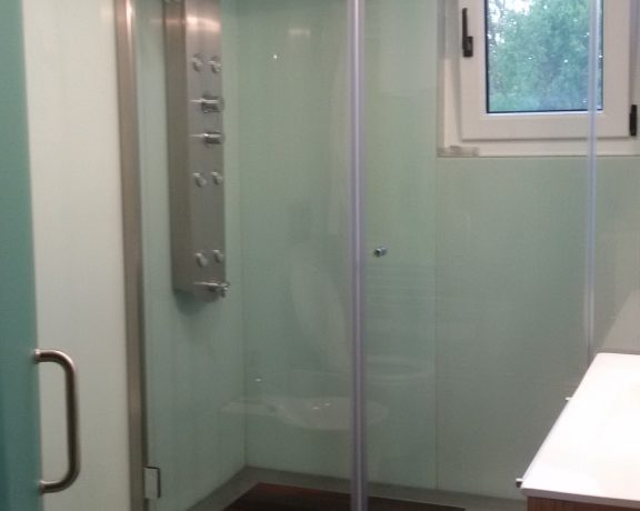 12 WC